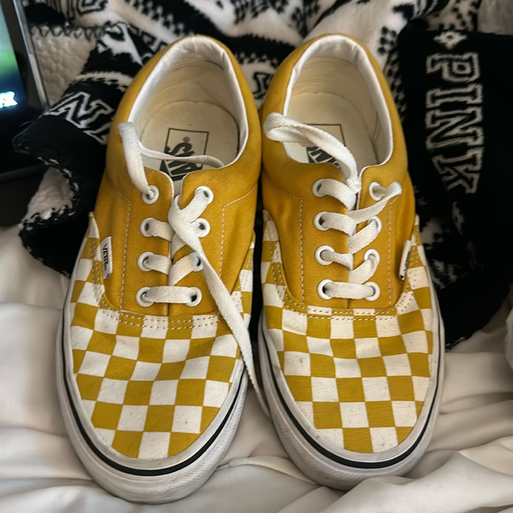Checkers yellow vans size 7.5 once a couple of times like new.